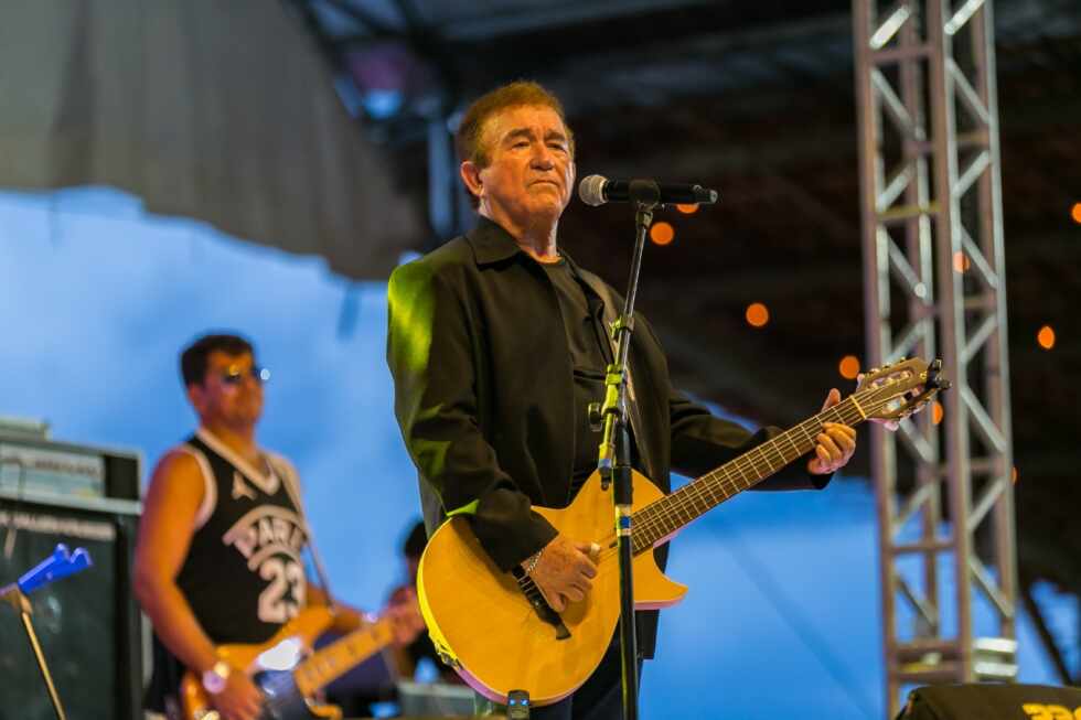 Amado Batista no Buteco Costelão em Atibaia - Crédito da Foto: Barcaro Publicidade / Divulgação
